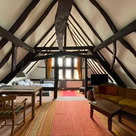 Historische Ferienwohnung Mit Kamin In Lich Exteriör bild