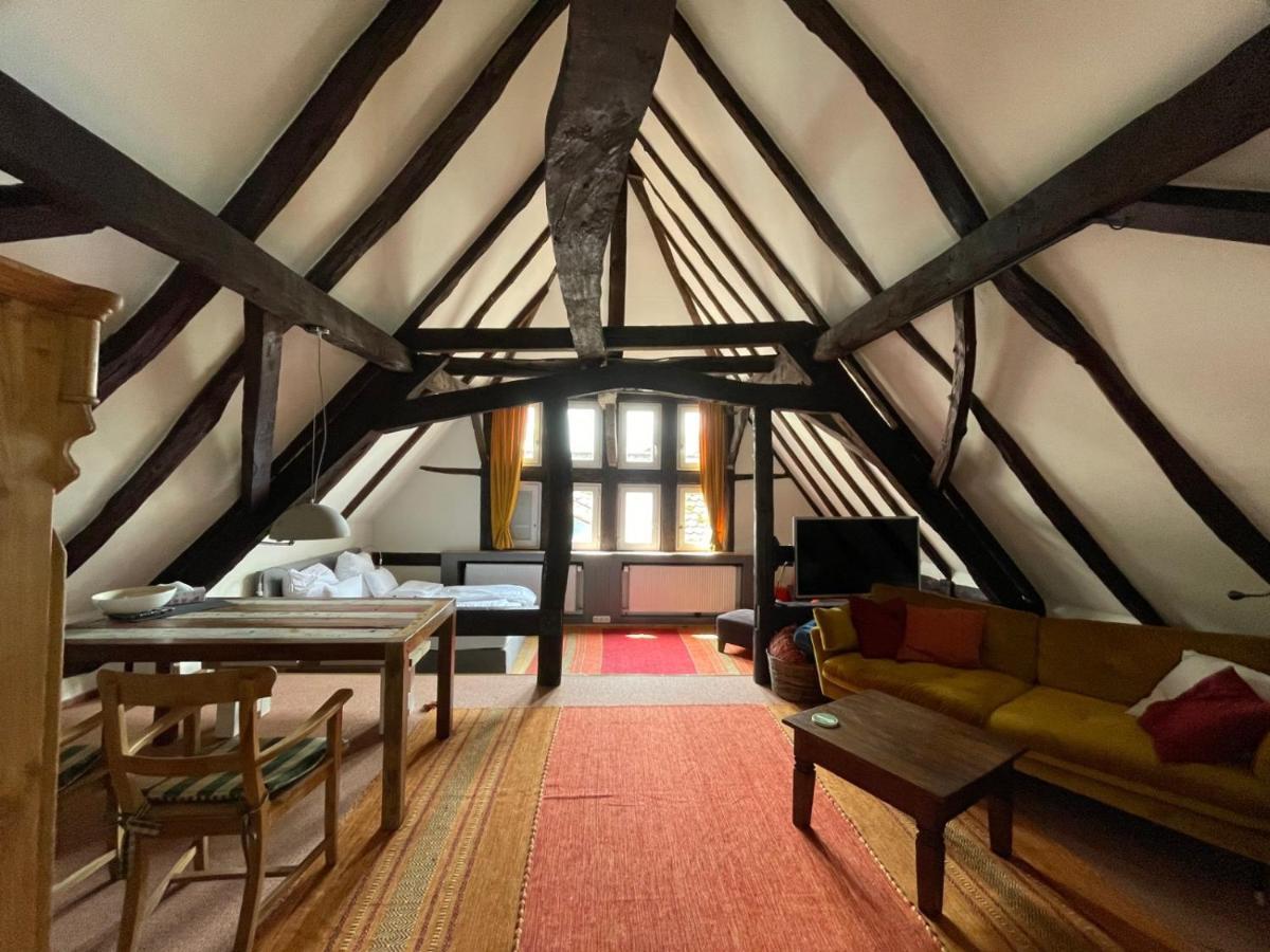 Historische Ferienwohnung Mit Kamin In Lich Exteriör bild